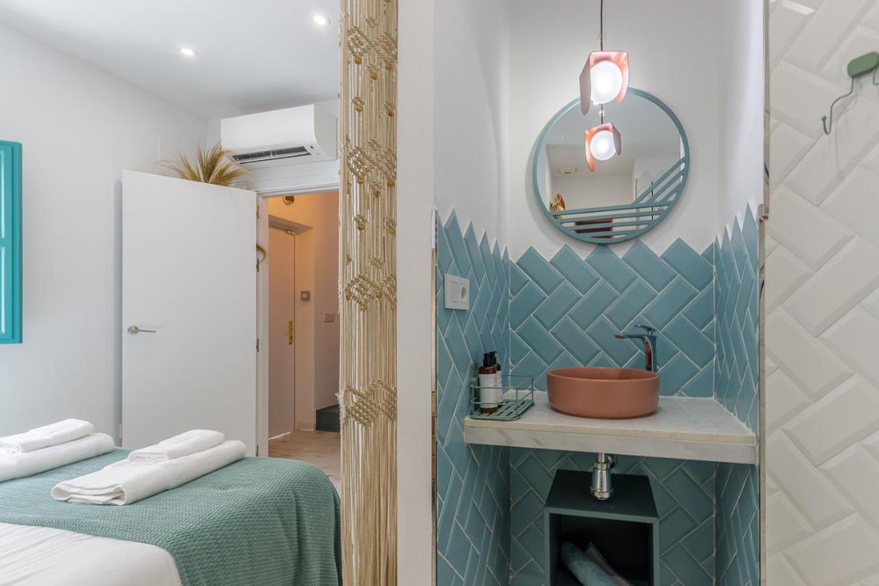 Petite Maison Lili By Caleta Homes Malaga Bagian luar foto