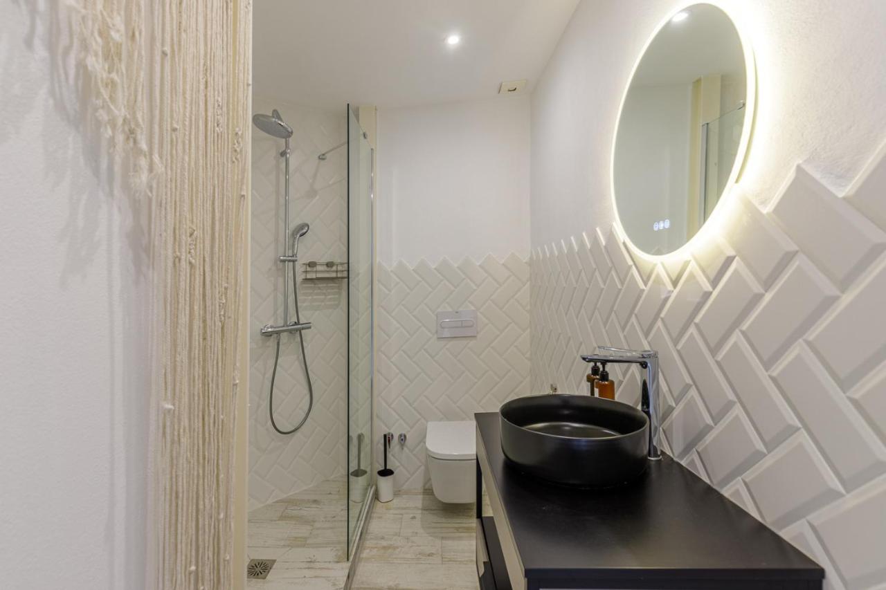 Petite Maison Lili By Caleta Homes Malaga Bagian luar foto
